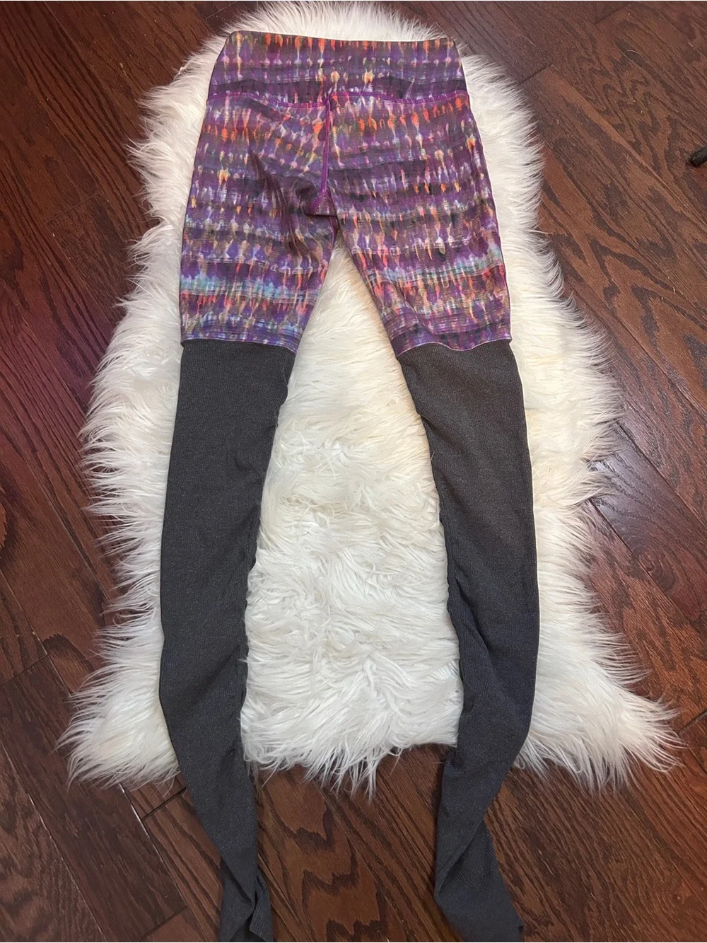 Alo Yoga Purple Print Goddess Leggings Leg Warmers Yoga Pants XS